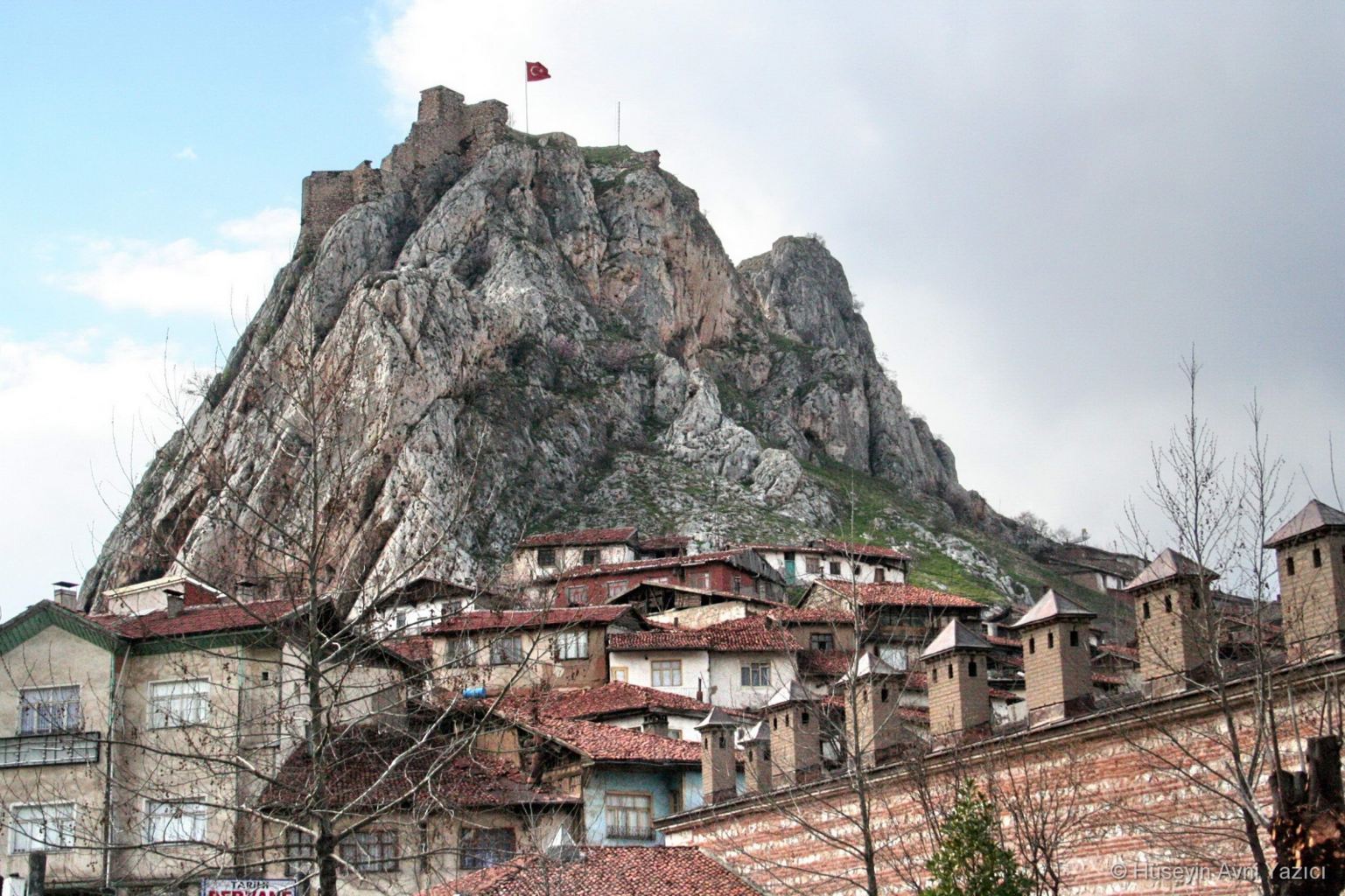 Il castello di Tokat, in Turchia, dove si presume fosse stato prigioniero Vlad Dracula detto l'Impalassero.